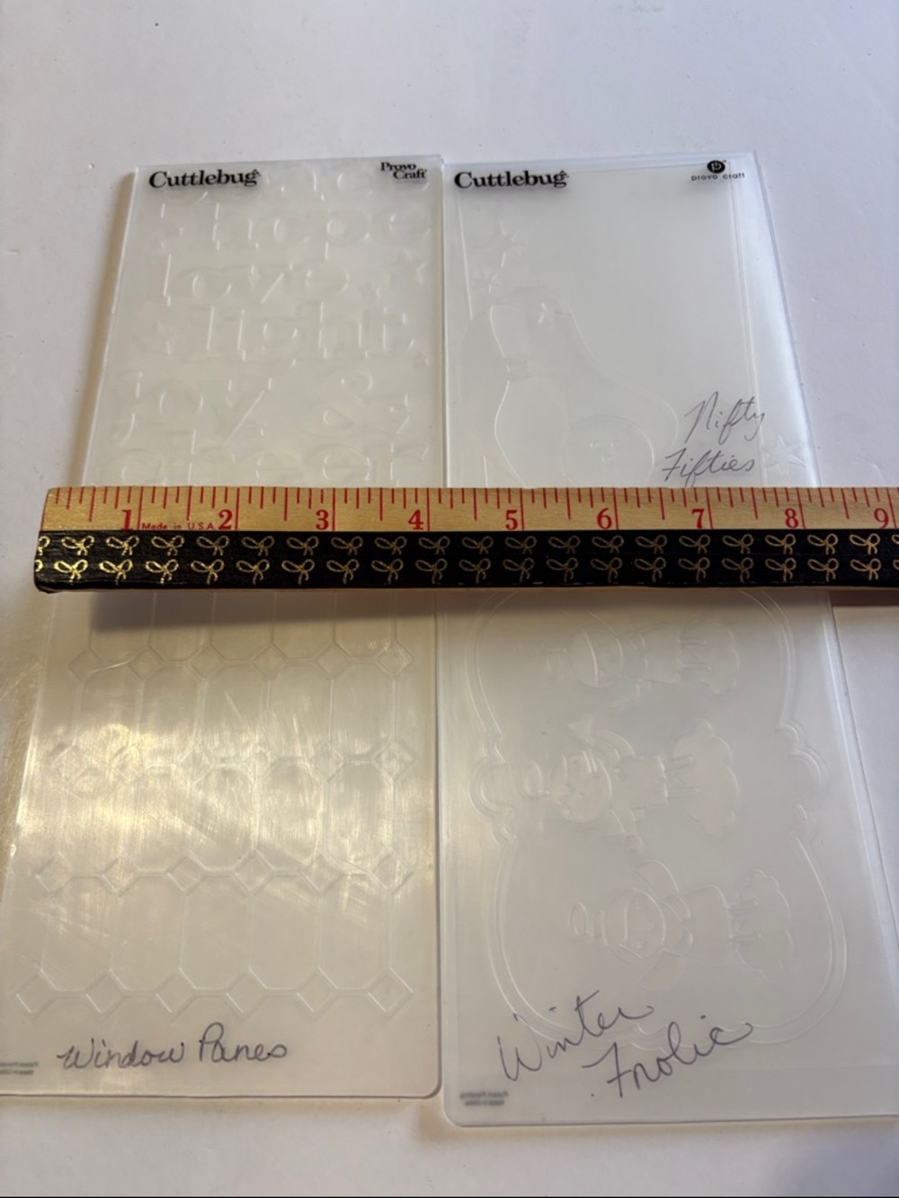 Cuttlebug Embossing Folders - Clear Set - Picture 12 of 16